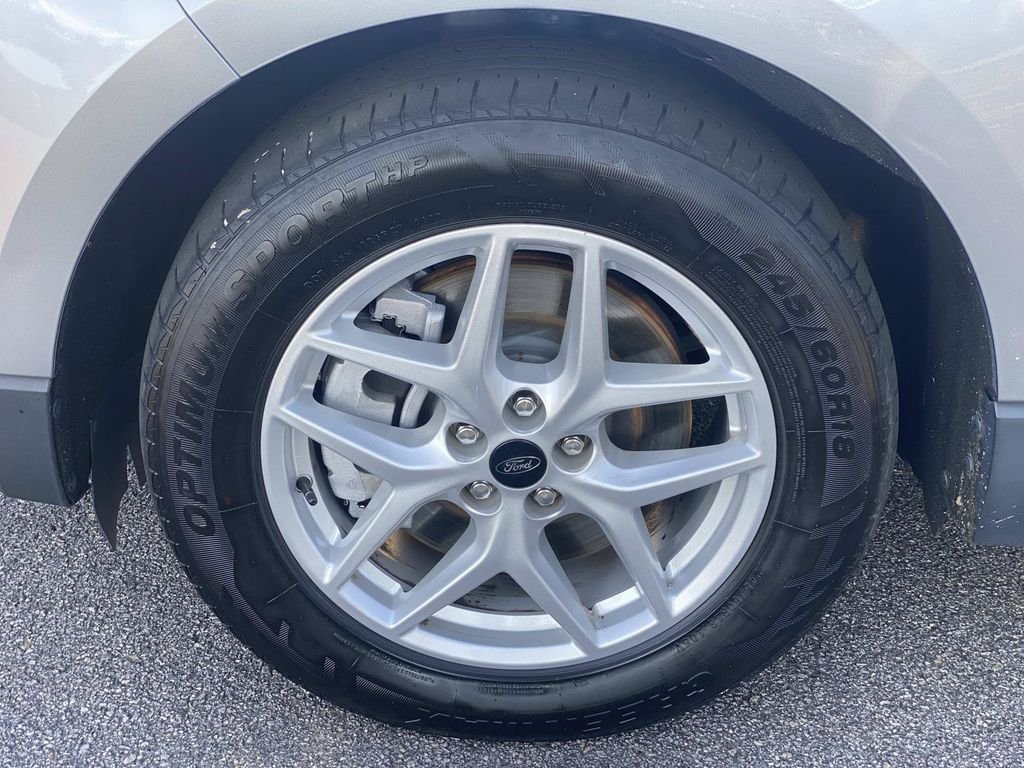 Certified 2024 Ford Edge SEL AWD/4WD image 12