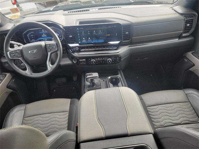 Used 2023 Chevrolet Silverado 1500 ZR2 w/ Technology Package image 11