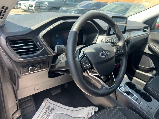 Certified 2024 Ford Escape Active AWD/4WD image 7