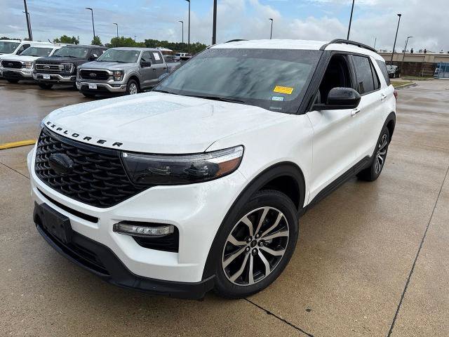 Certified 2023 Ford Explorer ST-Line w/ Class IV Trailer Tow Package RWD video 1