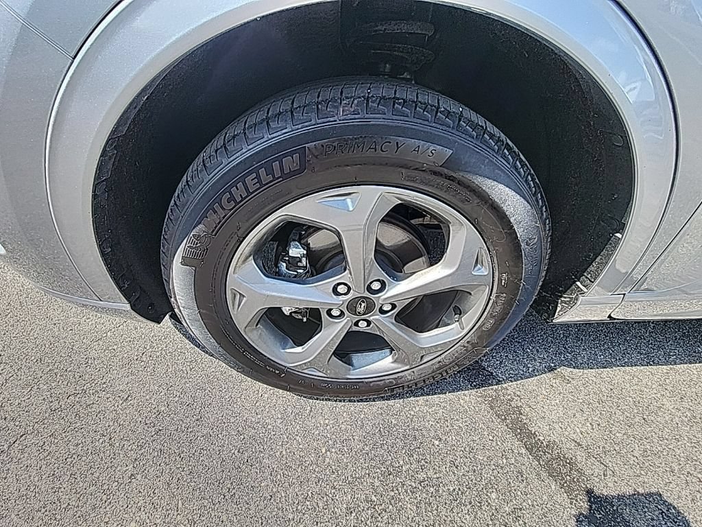 Certified 2023 Ford Escape ST-Line AWD/4WD image 29