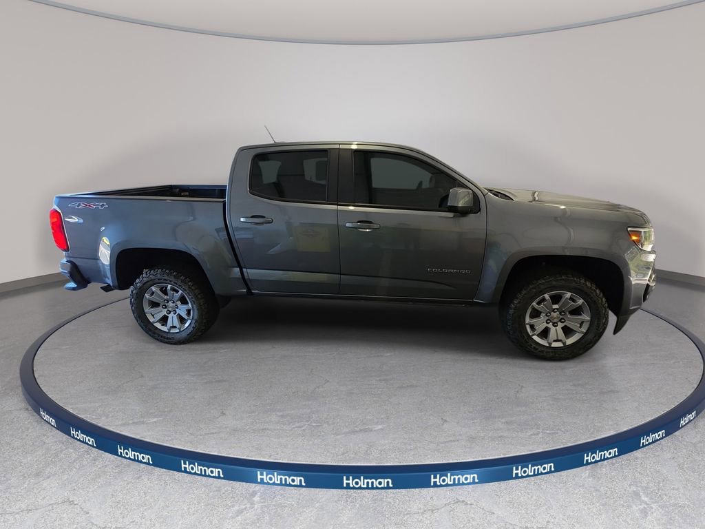 Used 2022 Chevrolet Colorado LT w/ LT Convenience Package image 6