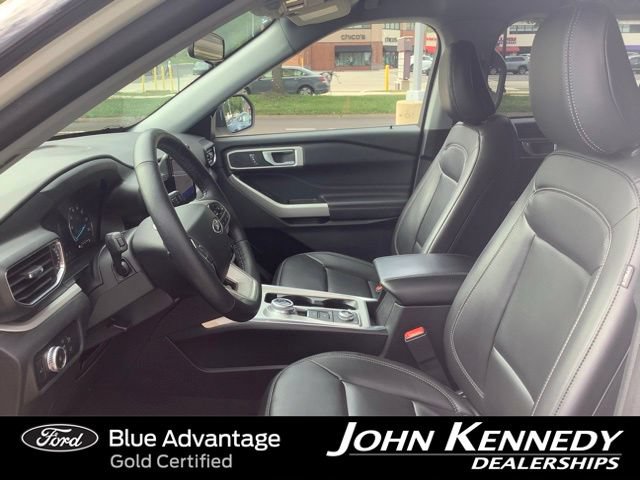 Certified 2023 Ford Explorer XLT w/ Equipment Group 202A AWD/4WD image 10