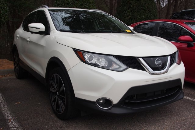 Used 2017 Nissan Rogue Sport SL w/ SL Premium Package image 8