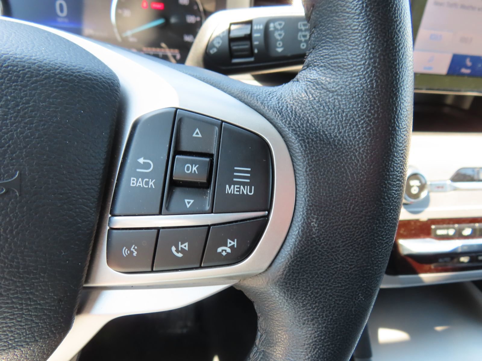 Certified 2022 Ford Explorer XLT AWD/4WD image 20