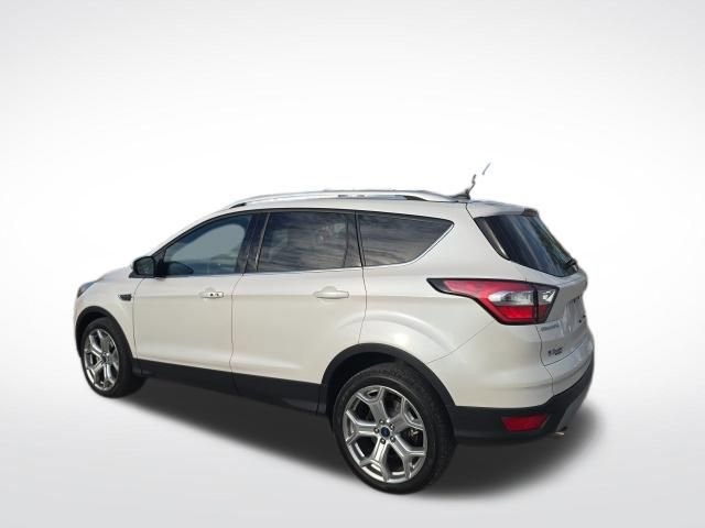Certified 2018 Ford Escape Titanium w/ Ford Safe & Smart Package FWD image 2