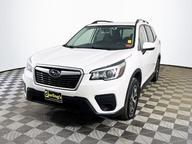 Used 2019 Subaru Forester Premium w/ All-Weather Package AWD/4WD image 3