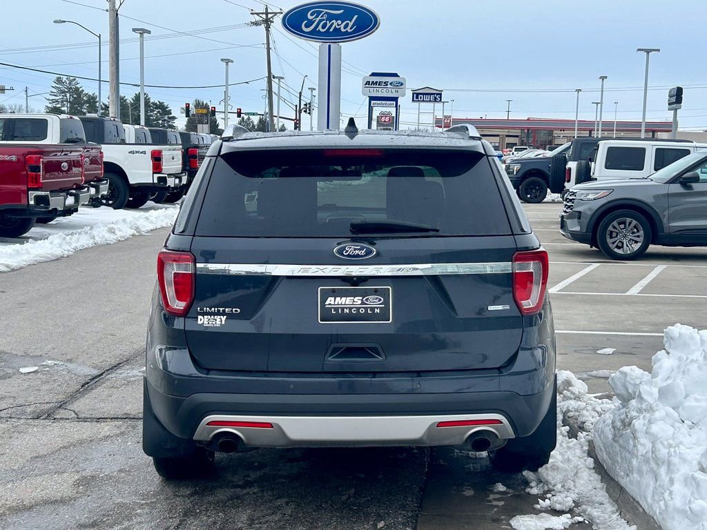 Certified 2017 Ford Explorer Limited image 5