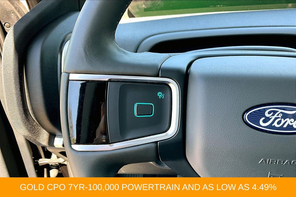Certified 2025 Ford Expedition Active AWD/4WD image 11