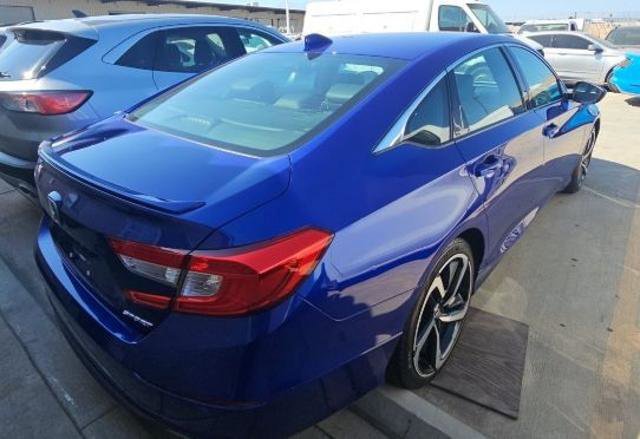 Used 2018 Honda Accord Sport image 4