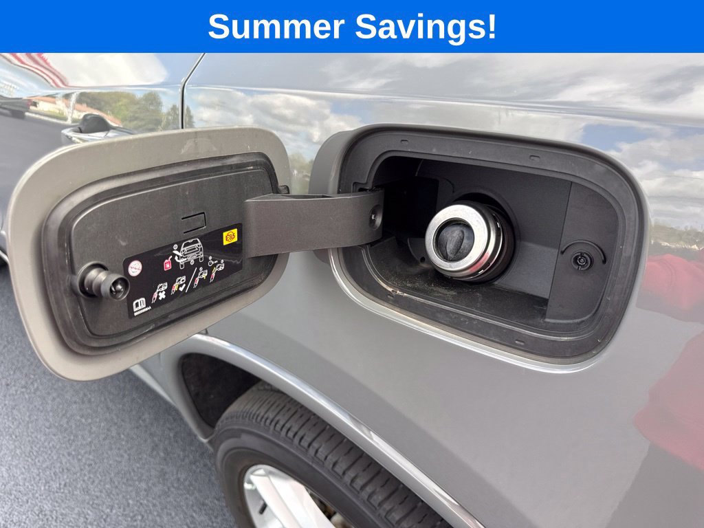 Used 2025 Dodge Durango GT AWD/4WD image 15