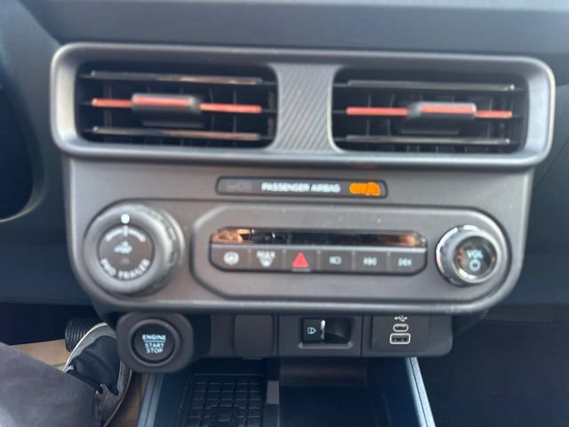 Certified 2025 Ford Maverick Lariat w/ 4K Tow Package AWD/4WD image 29