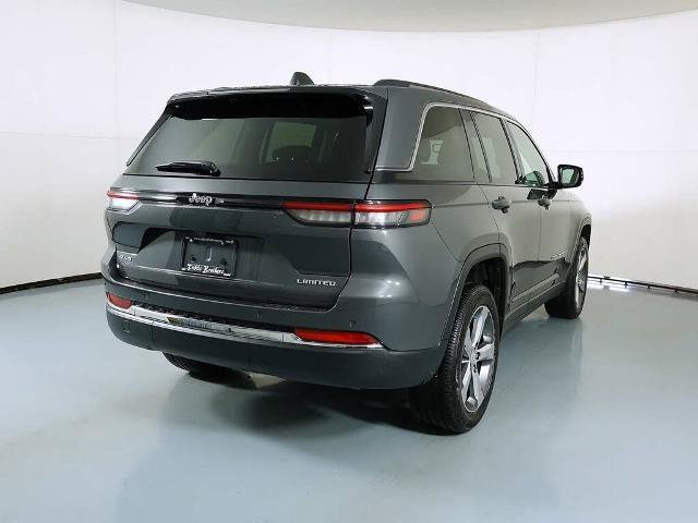 Used 2024 Jeep Grand Cherokee Limited AWD/4WD image 3