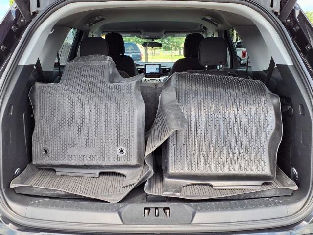 Certified 2023 Ford Explorer XLT image 6