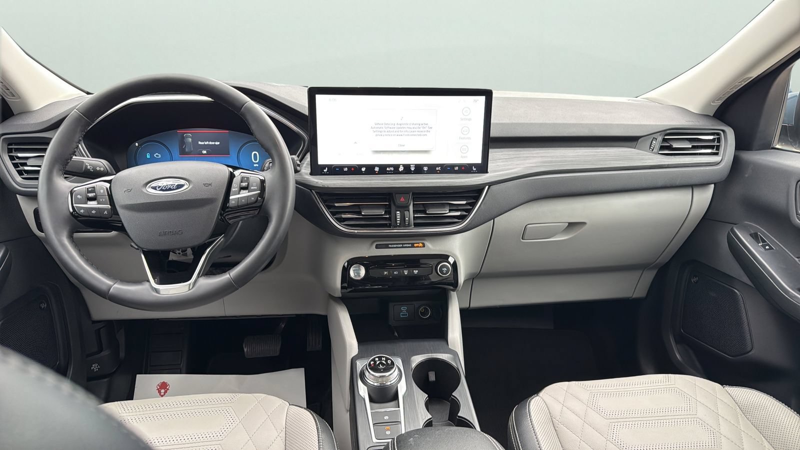 Certified 2023 Ford Escape Platinum w/ Premium Technology Package FWD image 18