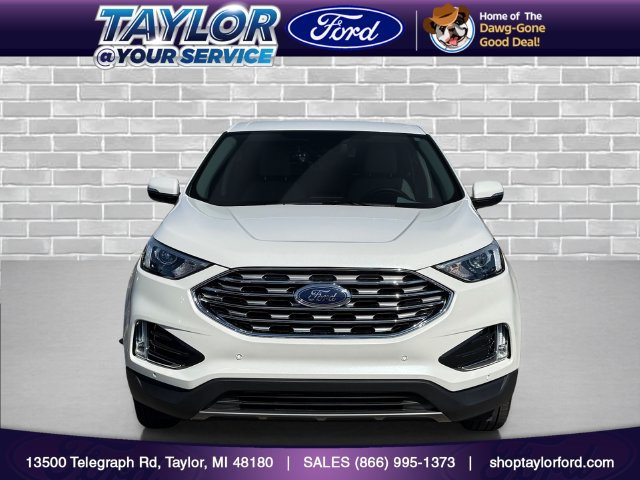 Certified 2024 Ford Edge Titanium AWD/4WD image 2