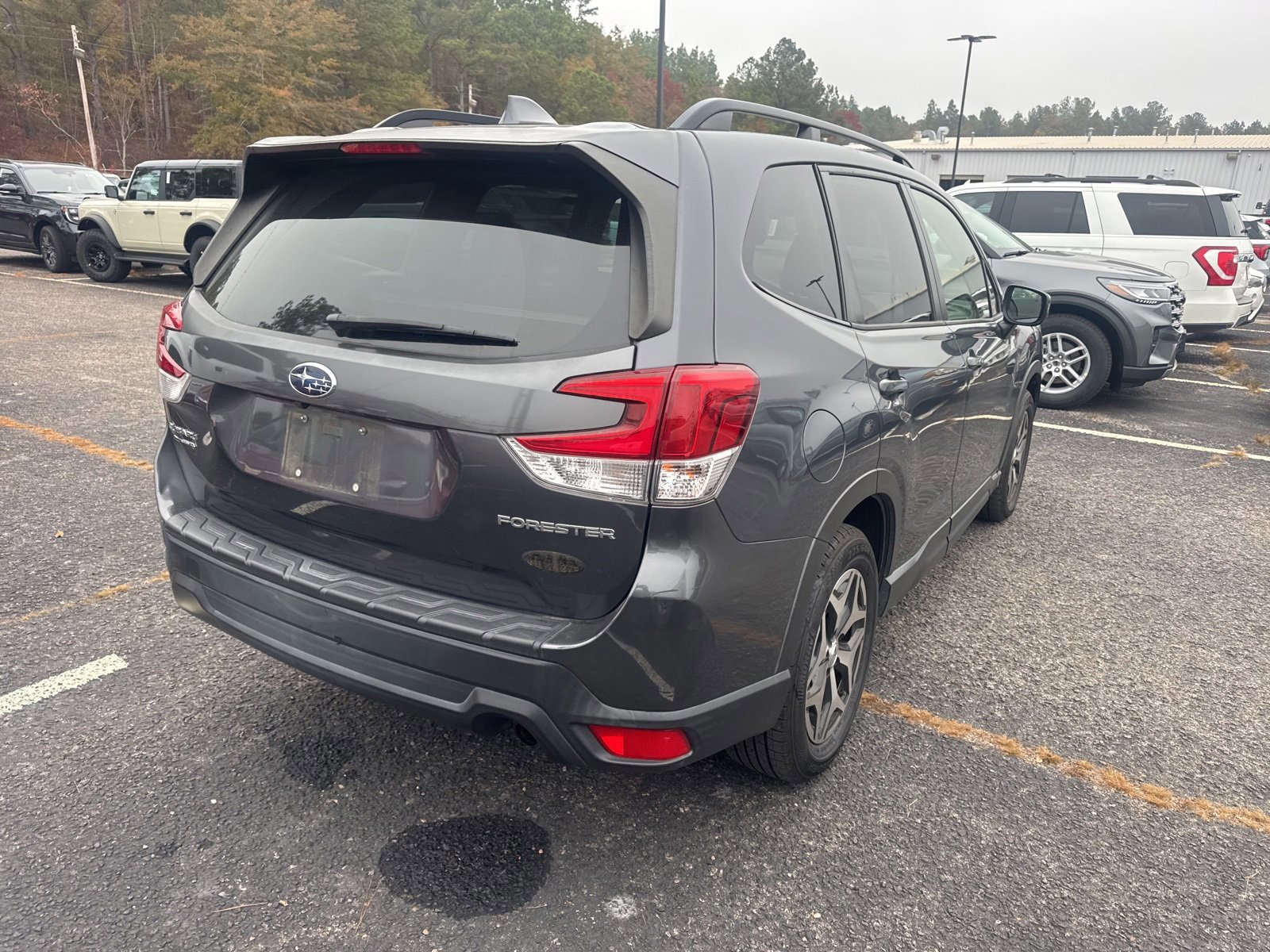 Used 2020 Subaru Forester Premium image 5