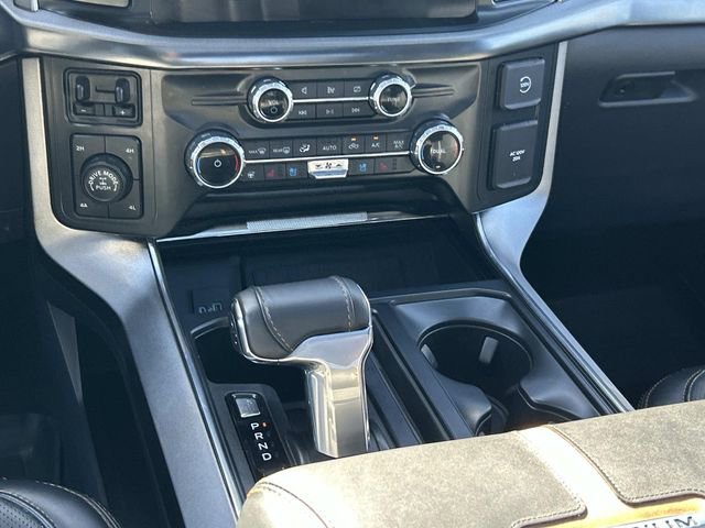 Certified 2022 Ford F150 Platinum w/ Equipment Group 701A High image 16