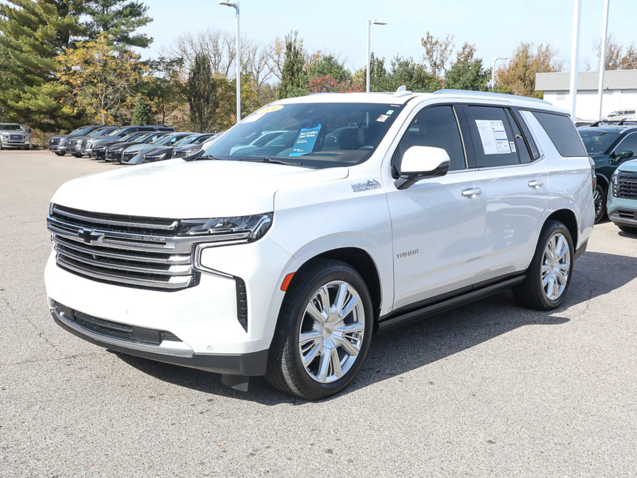Used 2024 Chevrolet Tahoe High Country AWD/4WD image 1