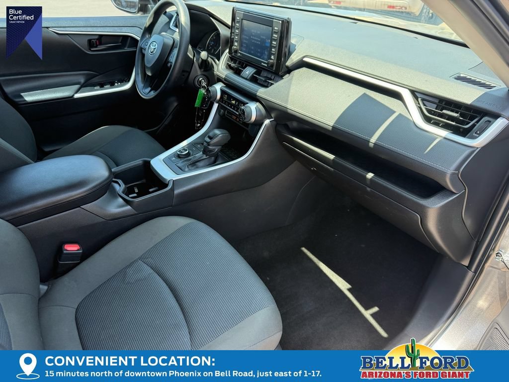 Used 2022 Toyota RAV4 LE AWD/4WD image 31