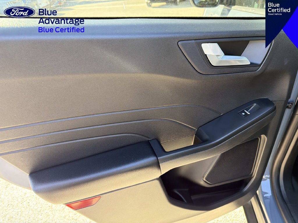 Certified 2023 Ford Escape ST-Line w/ Tech Pack #1 FWD image 11