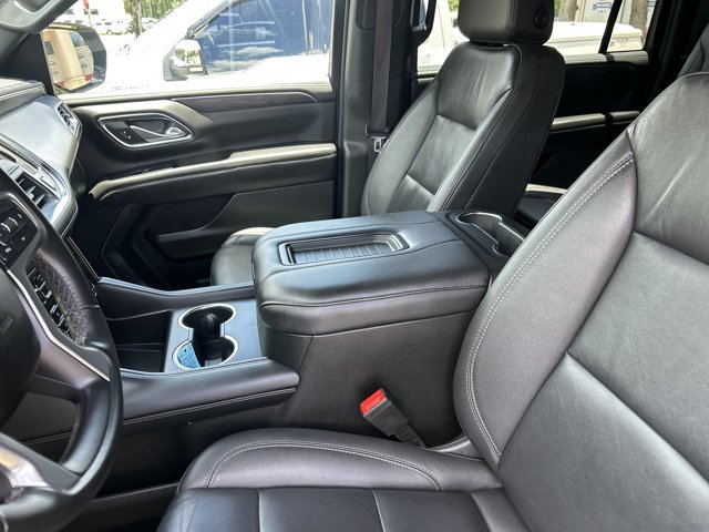 Used 2024 Chevrolet Suburban LT AWD/4WD image 19