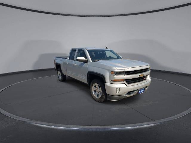 Used 2017 Chevrolet Silverado 1500 LT w/ All Star Edition AWD/4WD image 2