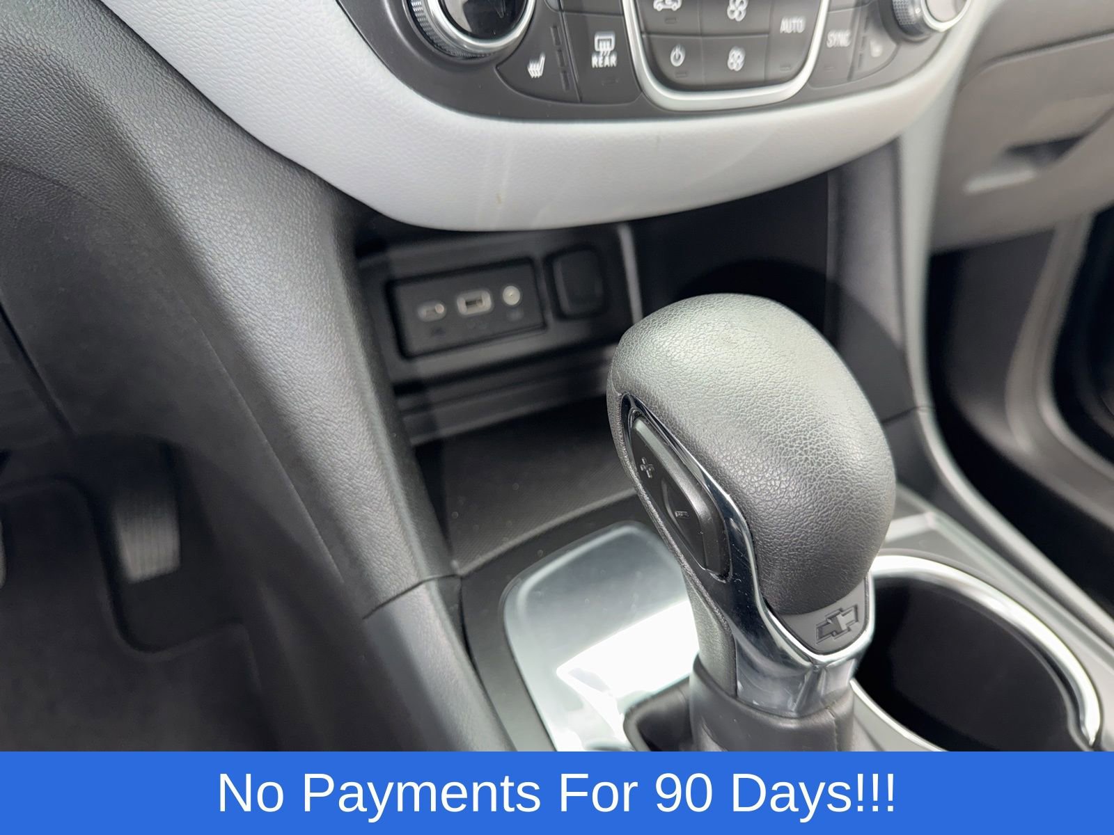 Used 2024 Chevrolet Equinox LT FWD image 20