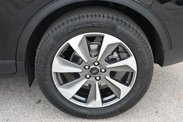 Certified 2023 Ford Escape Platinum image 17