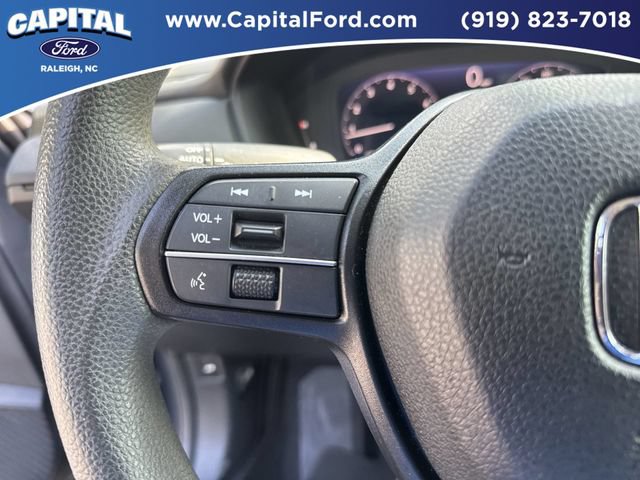 Used 2023 Honda Accord EX image 23
