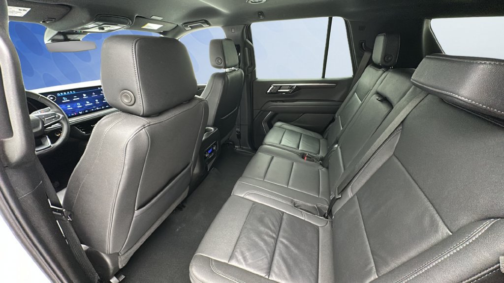 Used 2025 Chevrolet Tahoe LT AWD/4WD image 9