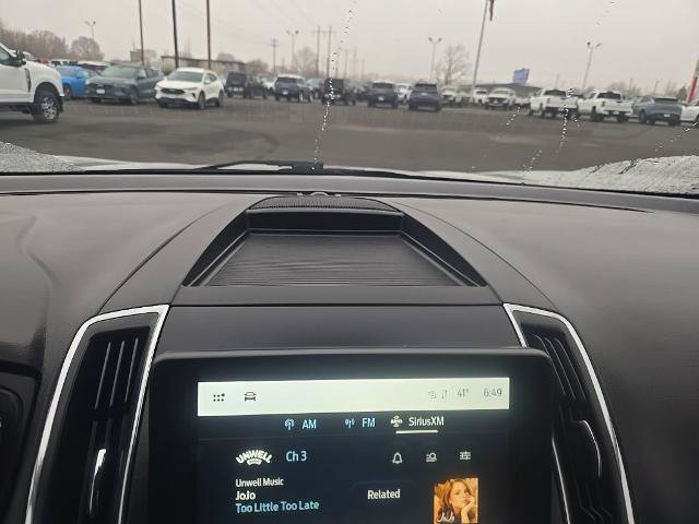 Certified 2024 Ford Edge Titanium AWD/4WD image 32