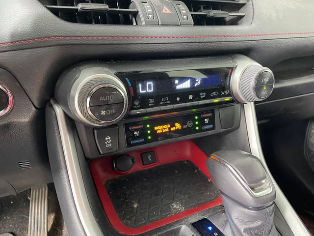 Used 2020 Toyota RAV4 TRD Off-Road w/ TRD Off-Road Weather Package AWD/4WD image 8