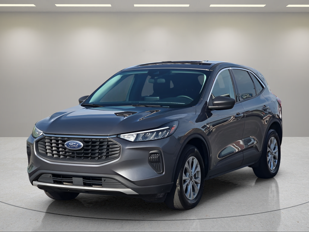 Certified 2024 Ford Escape Active AWD/4WD image 3