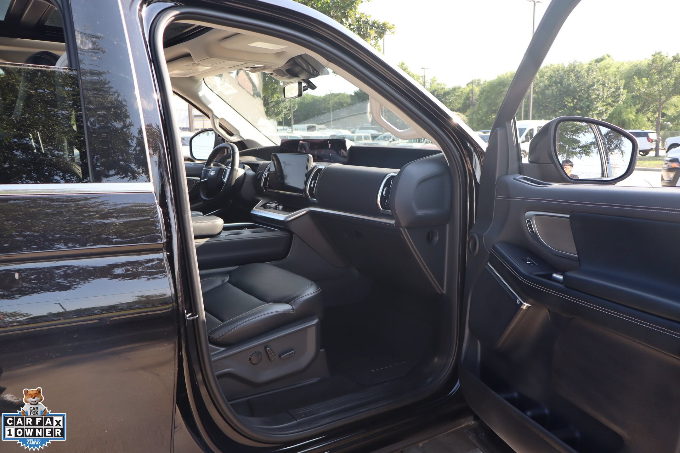 Certified 2025 Ford Expedition Max Platinum AWD/4WD image 30
