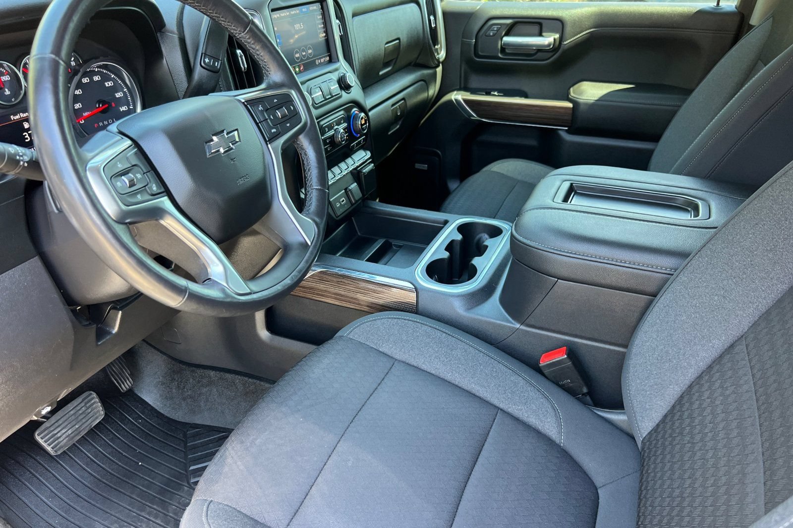 Used 2021 Chevrolet Silverado 1500 LT Trail Boss w/ Convenience Package II AWD/4WD image 11
