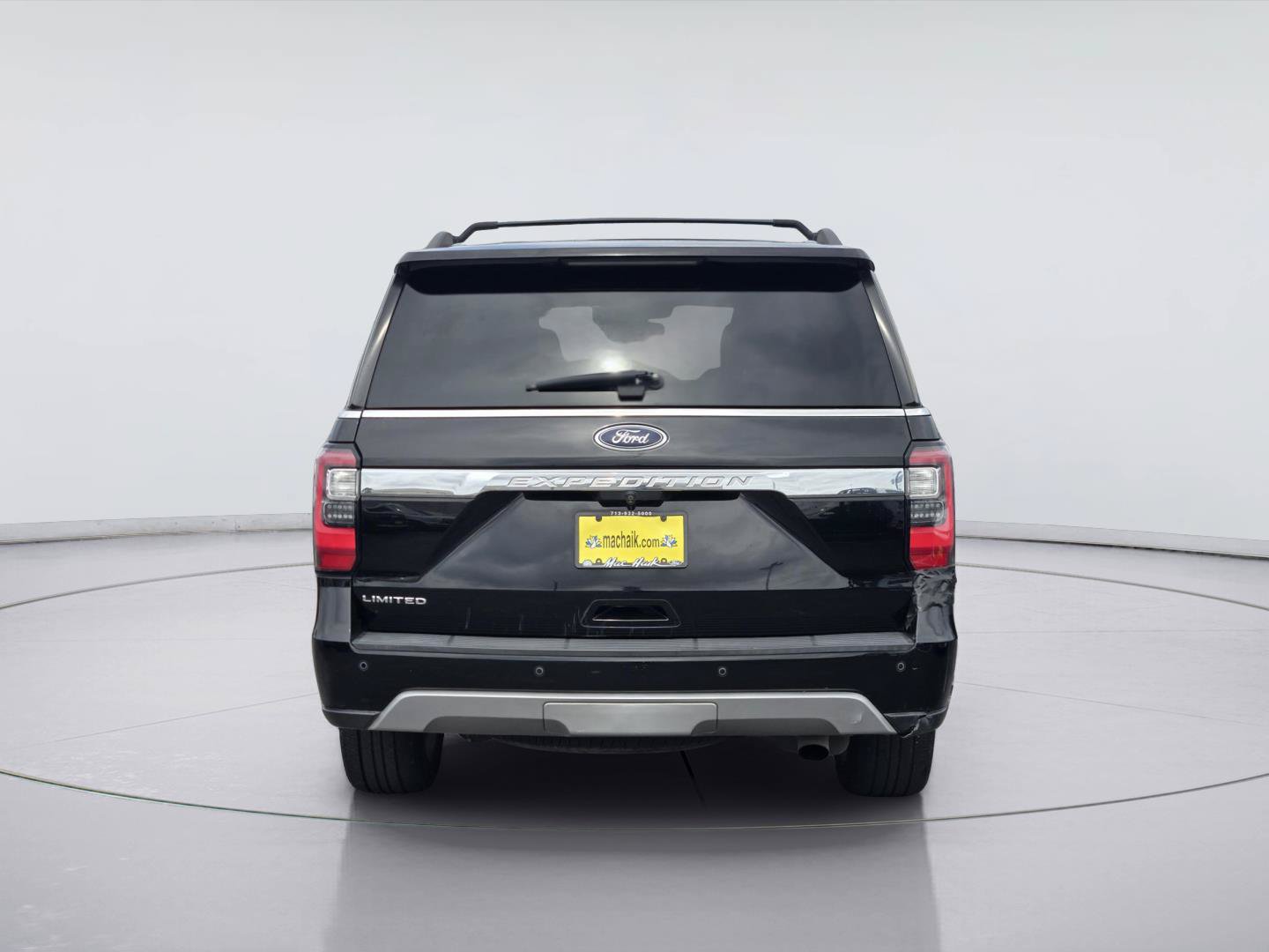Certified 2018 Ford Expedition Limited w/ Equipment Group 302A AWD/4WD image 6