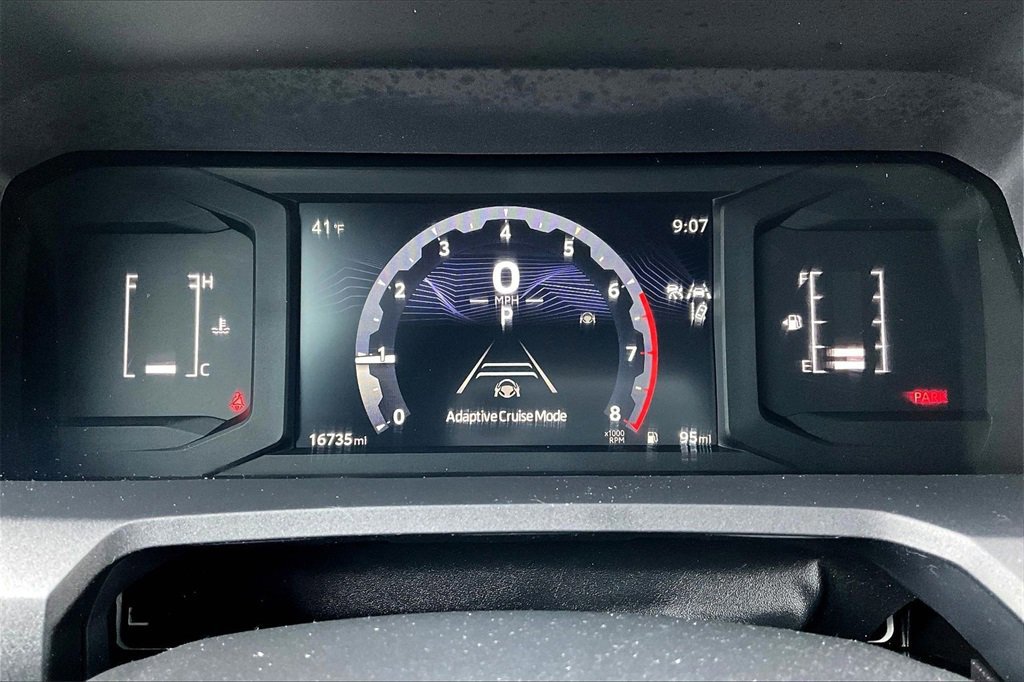 Used 2024 Toyota Tacoma SR image 18