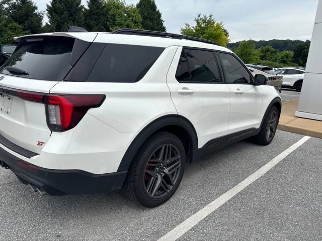 Certified 2025 Ford Explorer ST w/ Sun And Sound Package AWD/4WD image 5