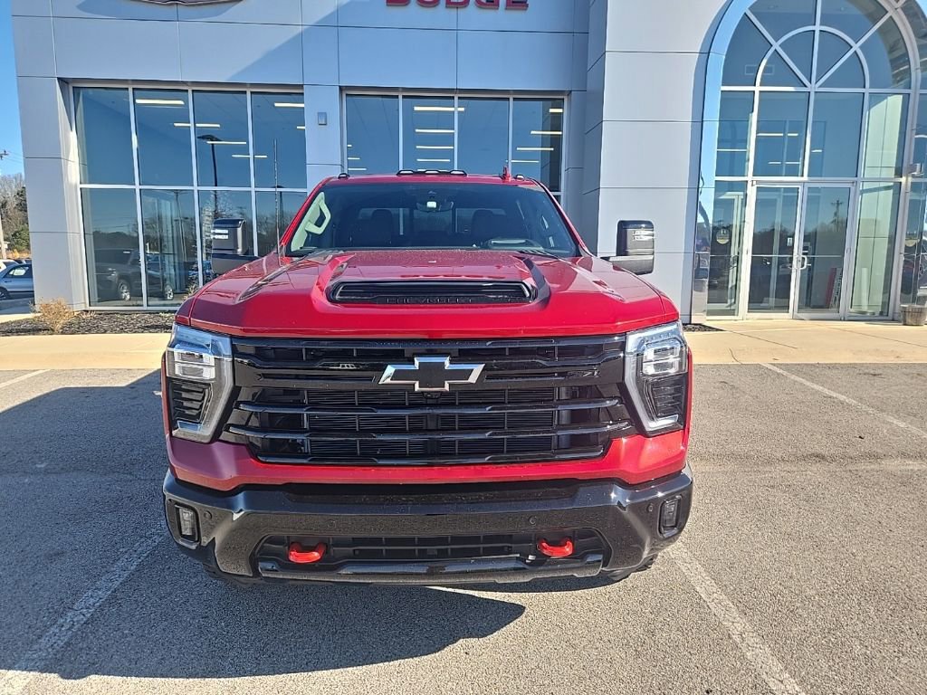 Used 2025 Chevrolet Silverado 2500 LTZ w/ LTZ Plus Package image 11