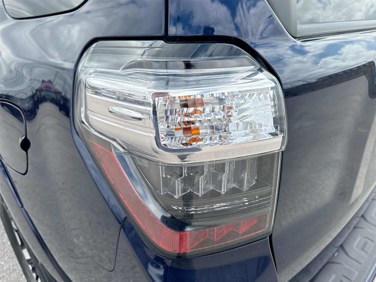 Used 2022 Toyota 4Runner TRD Off-Road Premium image 34