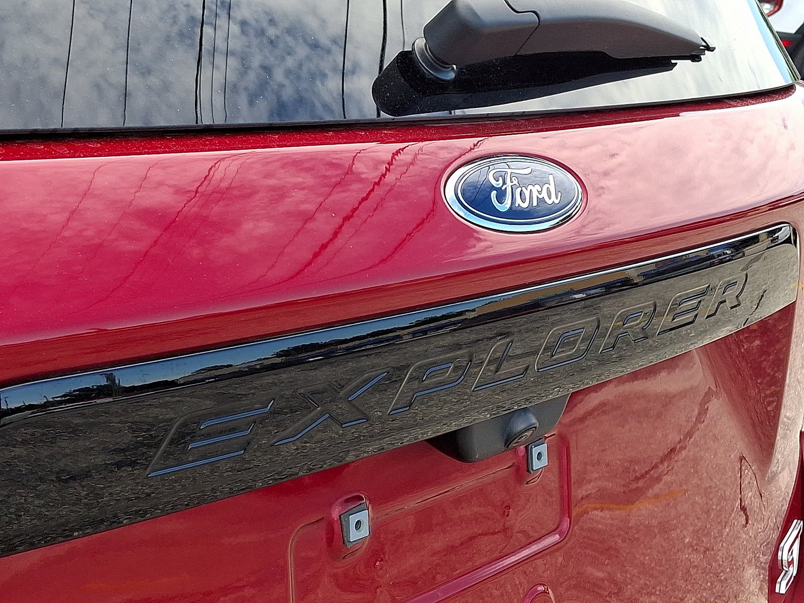 Certified 2023 Ford Explorer ST w/ Equipment Group 401A AWD/4WD image 30