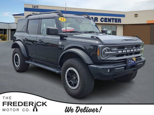 Certified 2023 Ford Bronco Big Bend w/ Sasquatch Package AWD/4WD image 1