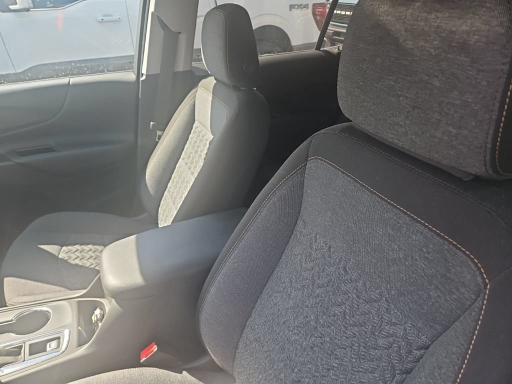 Used 2023 Chevrolet Equinox LT AWD/4WD image 5