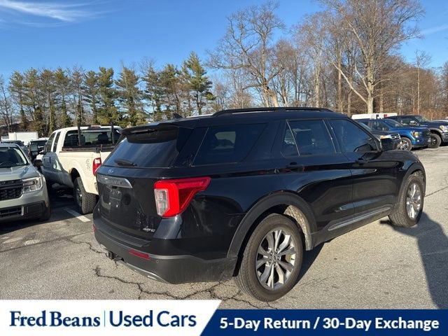 Certified 2023 Ford Explorer XLT w/ Equipment Group 202A image 5