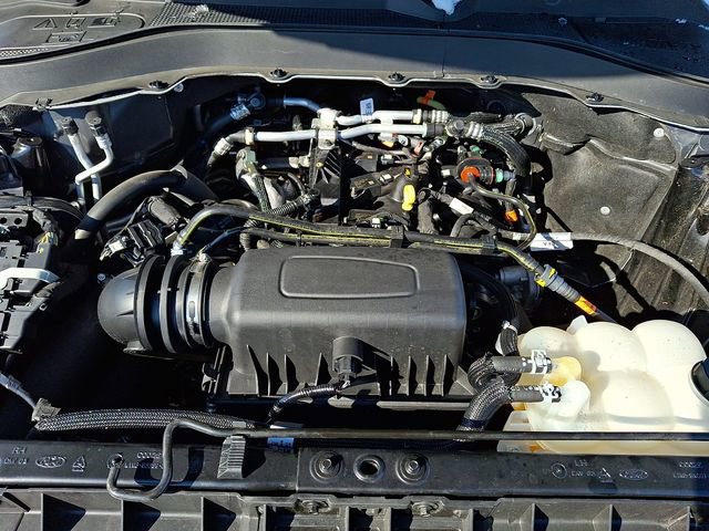 Certified 2022 Ford Explorer XLT w/ Equipment Group 202A image 29