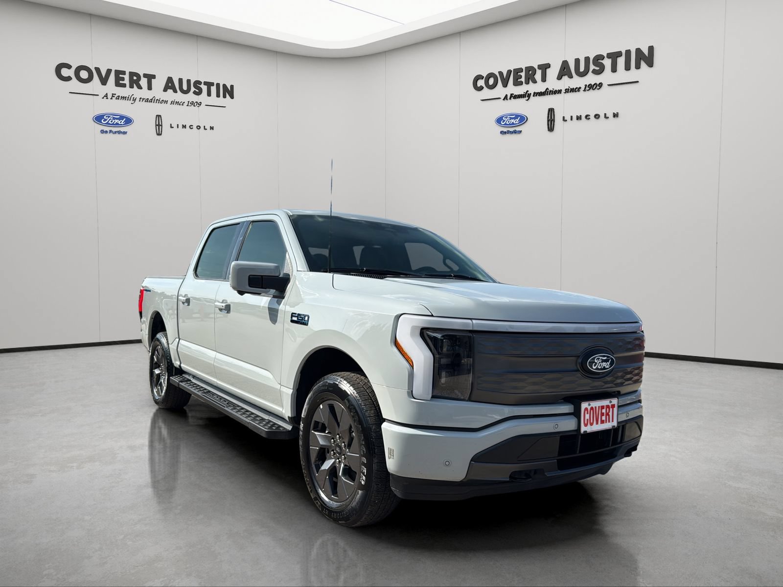 Certified 2024 Ford F150 Lightning Lariat AWD/4WD image 8