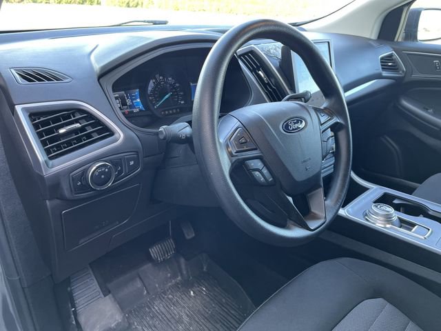 Certified 2024 Ford Edge SE image 11