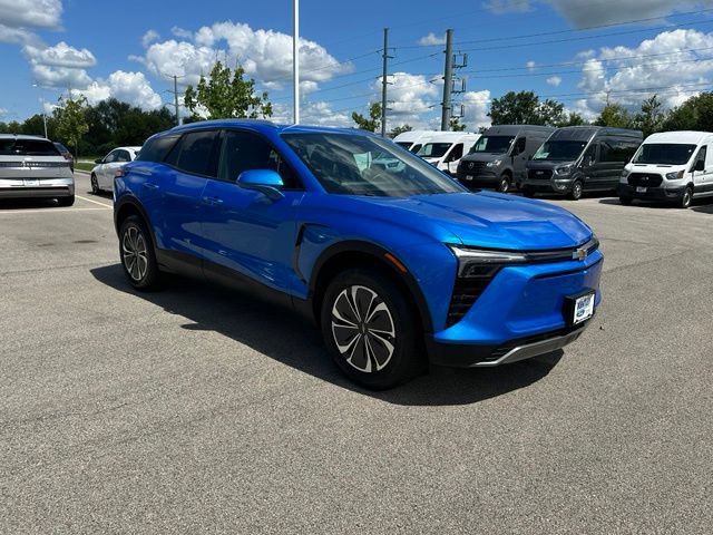 Used 2024 Chevrolet Blazer EV LT AWD/4WD image 3