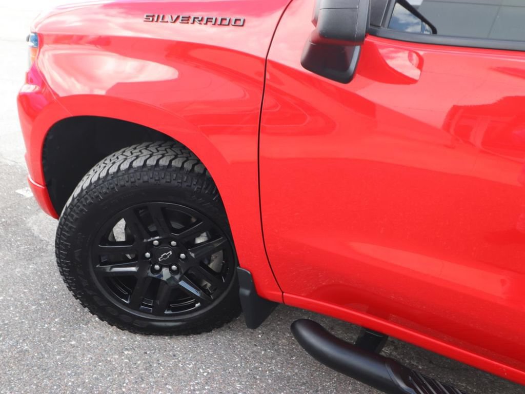 Used 2024 Chevrolet Silverado 1500 Custom w/ Turbomax Blackout Package RWD image 3
